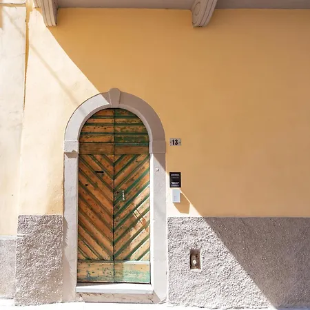 Chiesa Apartamento